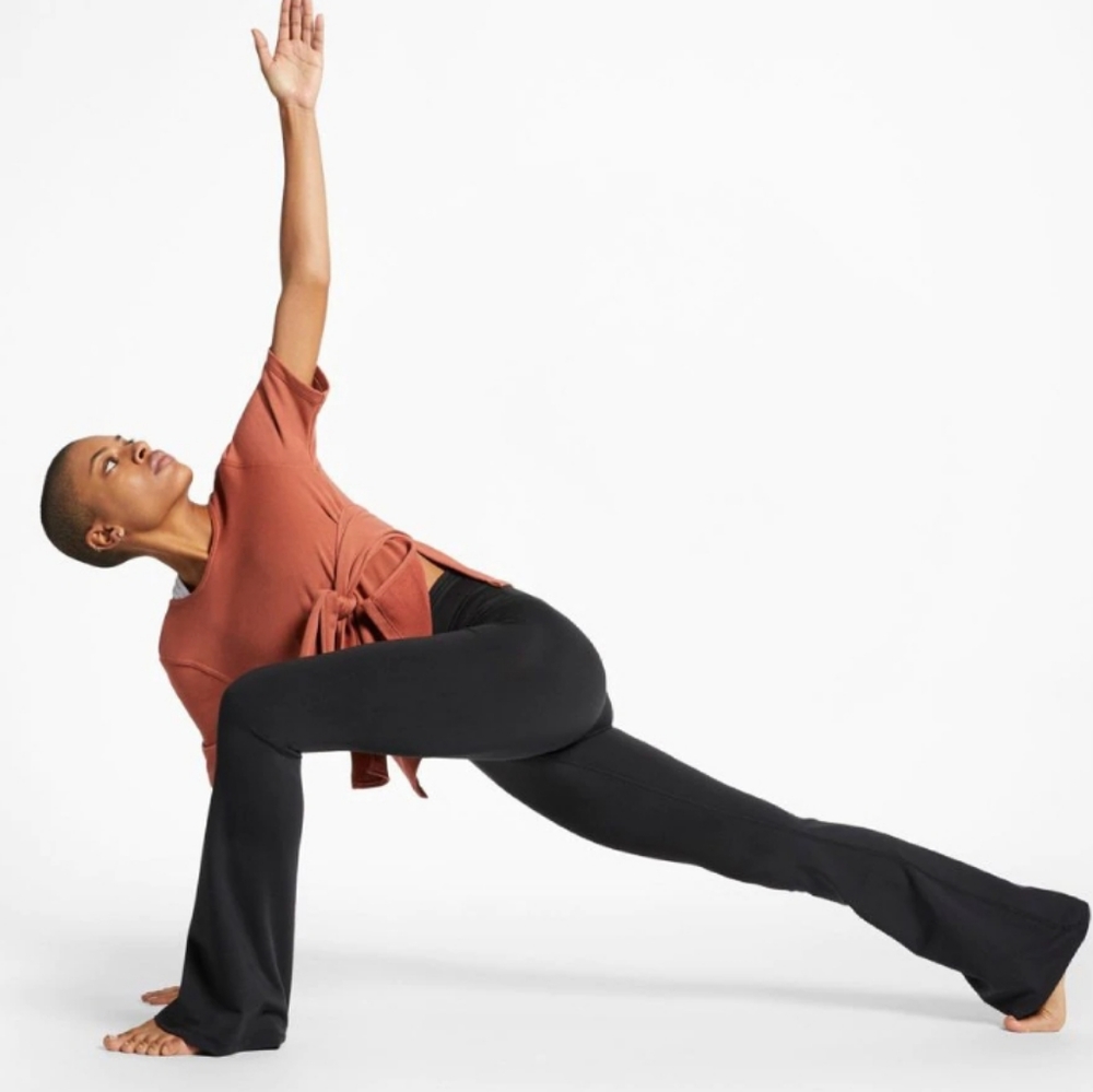 NWT Nike High Rise Dri-Fit, Flare Bottom